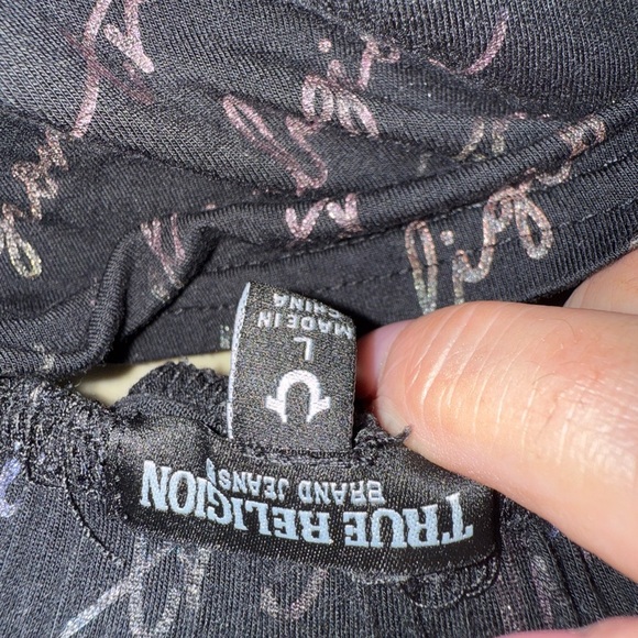 True Religion 2 Piece Black w Rainbow Holographic Logo Cami & Sleep Shorts Set L - Picture 3 of 15